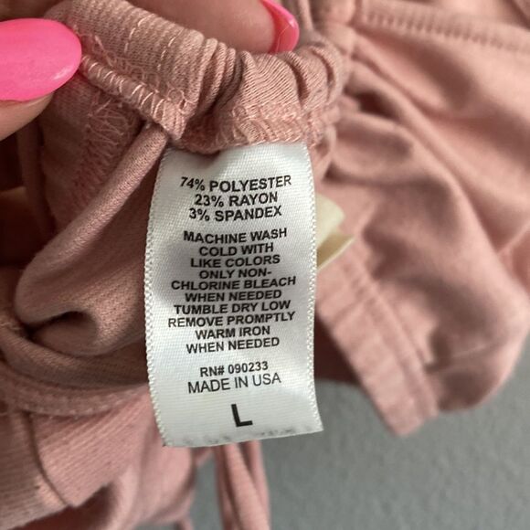 LA Hearts-soft pink crop strappy back top- Size large - Picture 6 of 6